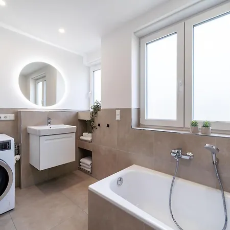 Raw-flat - Miller - Terrasse - Modern Apartamento Bielefeld