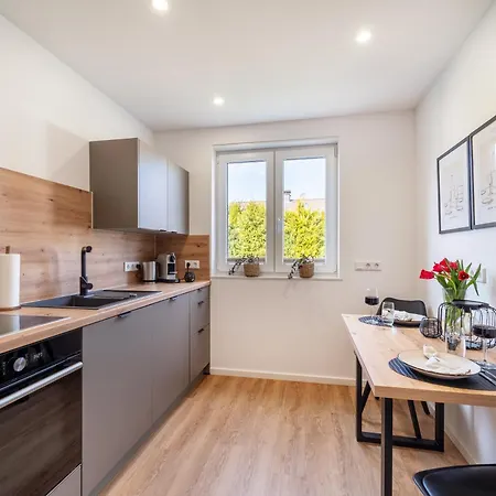 Raw-flat - Miller - Terrasse - Modern Apartamento Bielefeld