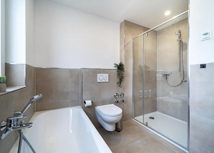 Raw-flat - Miller - Terrasse - Modern Bielefeld