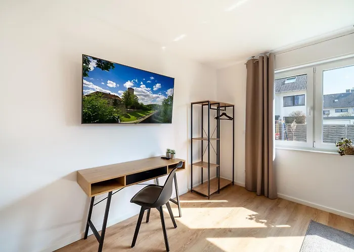 Raw-flat - Miller - Terrasse - Modern * Bielefeld