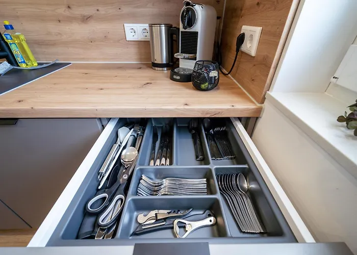 Raw-flat - Miller - Terrasse - Modern Bielefeld